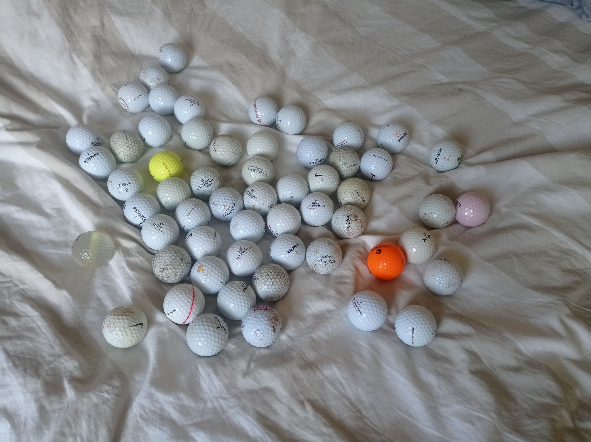 101 bolas de golf de marca