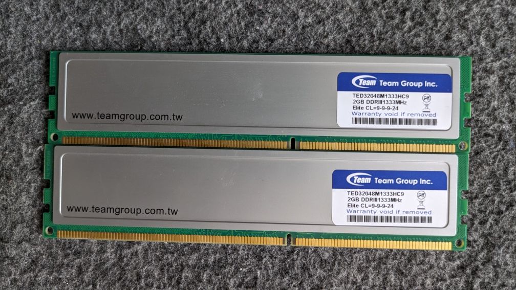 Модуль пам'яті Team DDR2 2Gb 800 MHz (2Gb 800 MHz)-ціна за 2 шт.