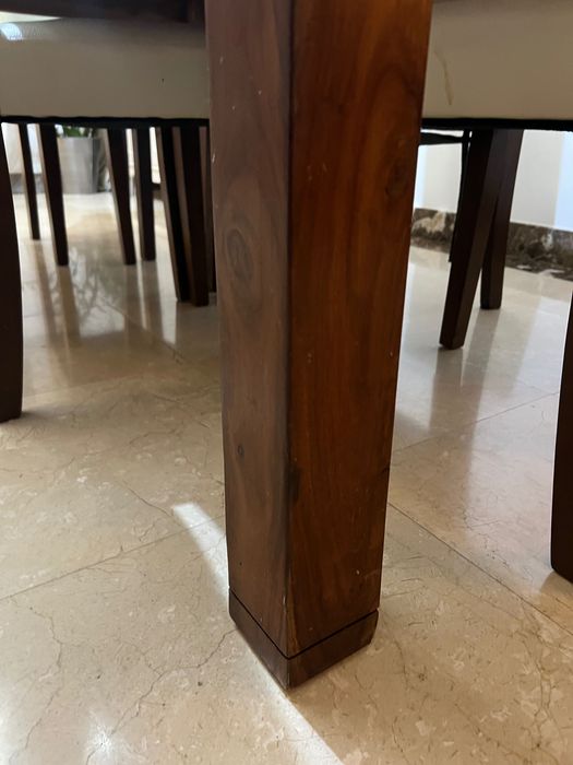 Mesa em madeira maciça Indiana