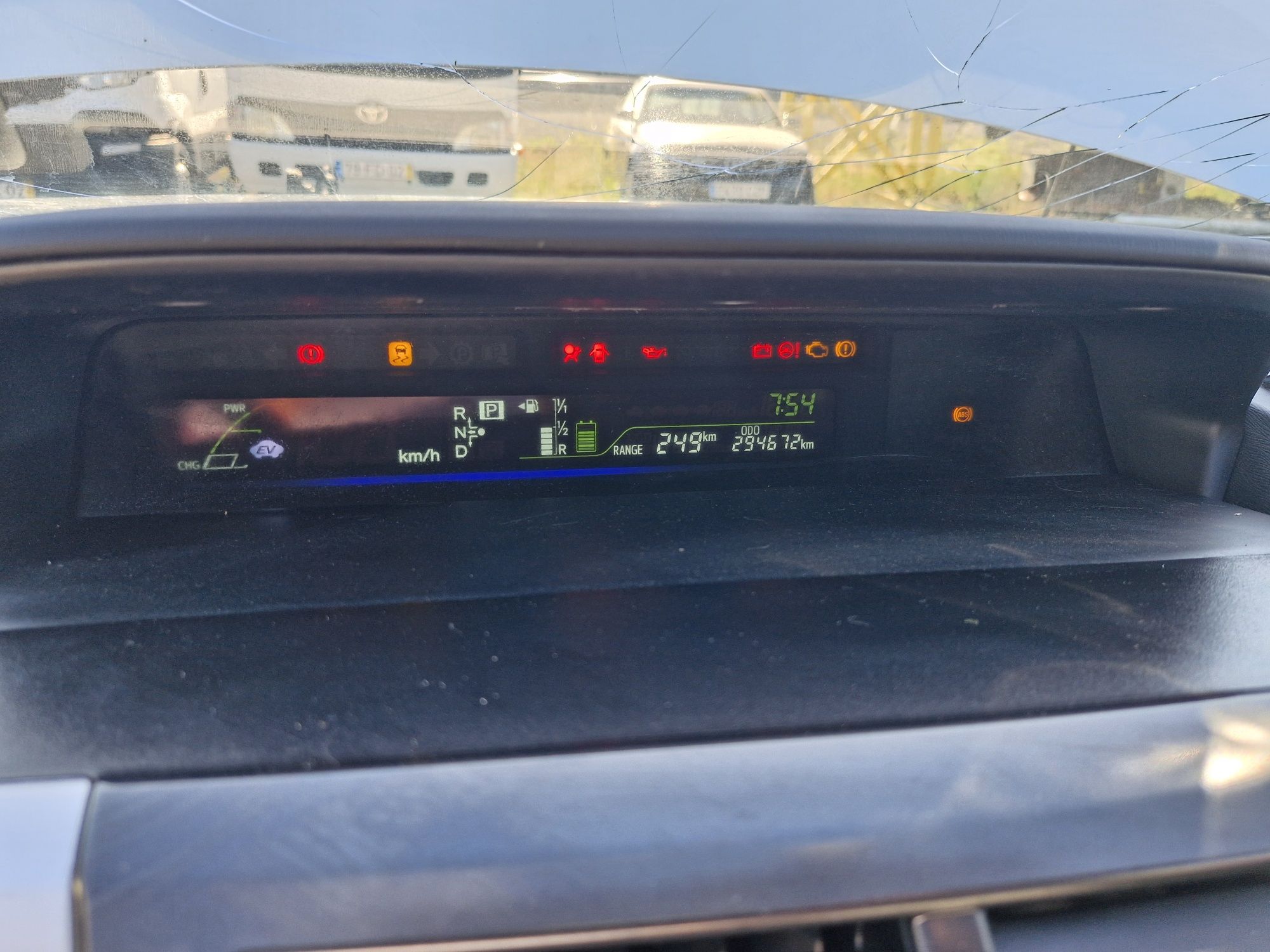 Toyota   prius +