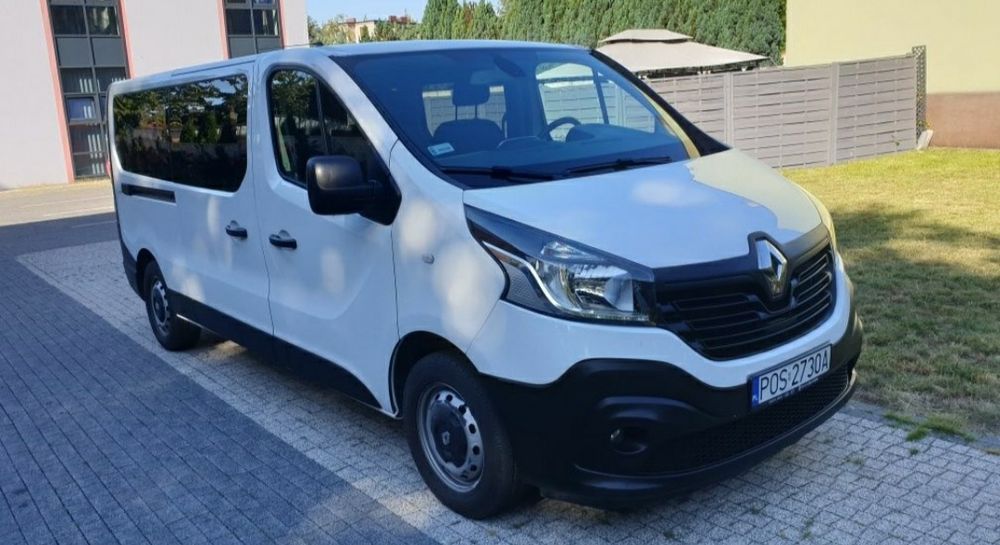 Wypożyczenie Wynajem Busa 9 osobowego TRAFIC, VIVARO