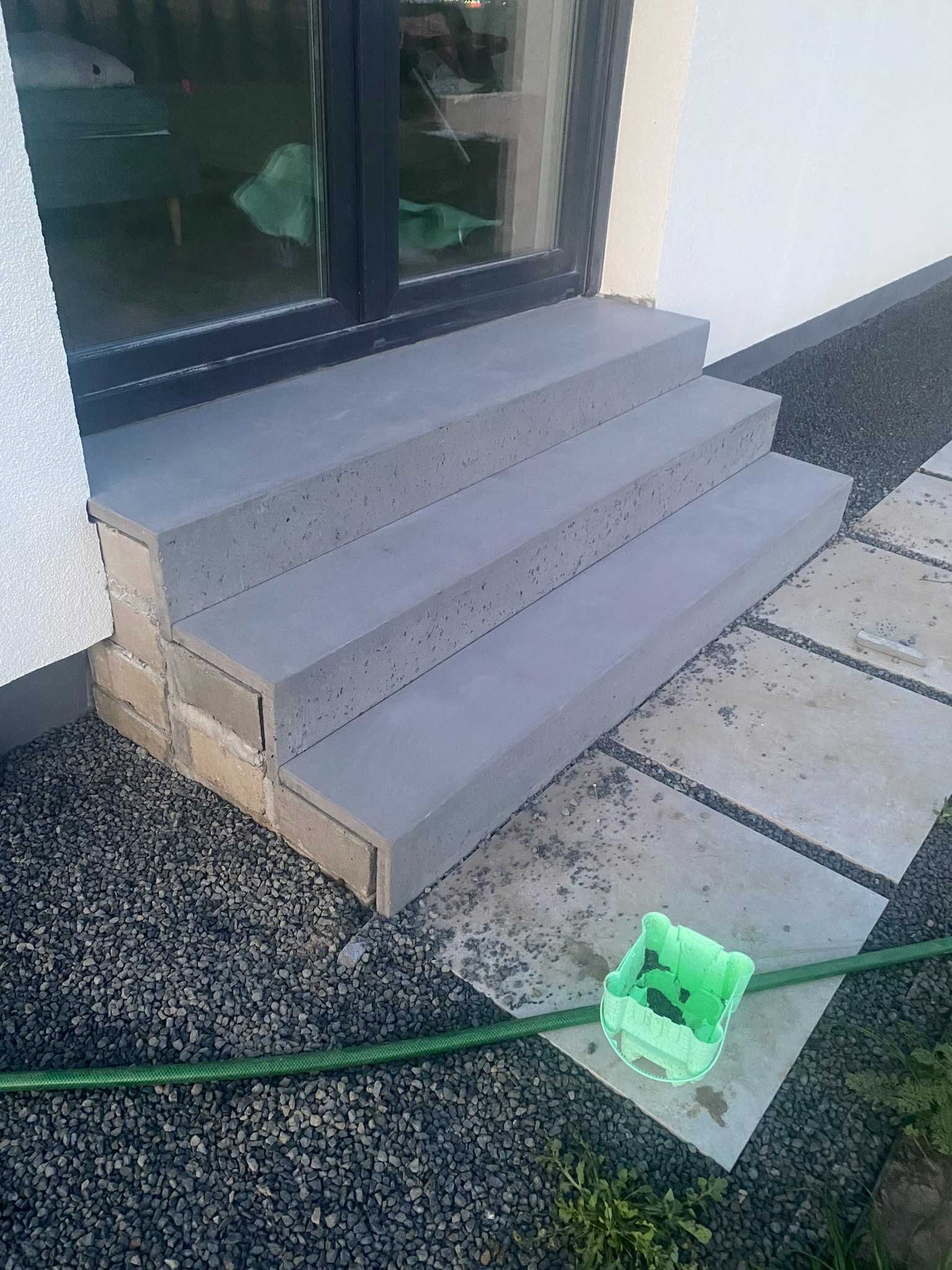 Schody z BETONU architektonicznego Klejone Stopnie Prefabrykowane !