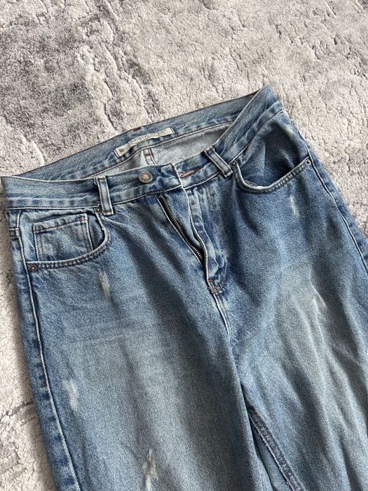 Джинси розміру М