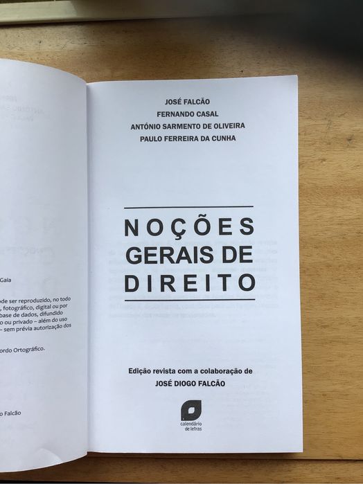 Noções Gerais de Direito