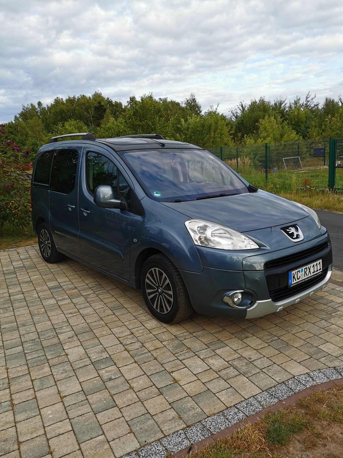 Peugeot partner tepee 1.6hdi panorama kllima