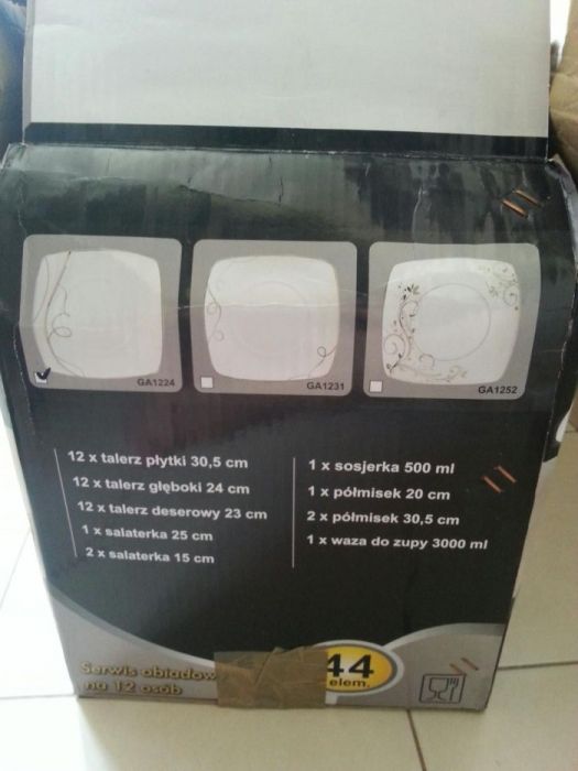 Serwis obiadowy na 12 osób