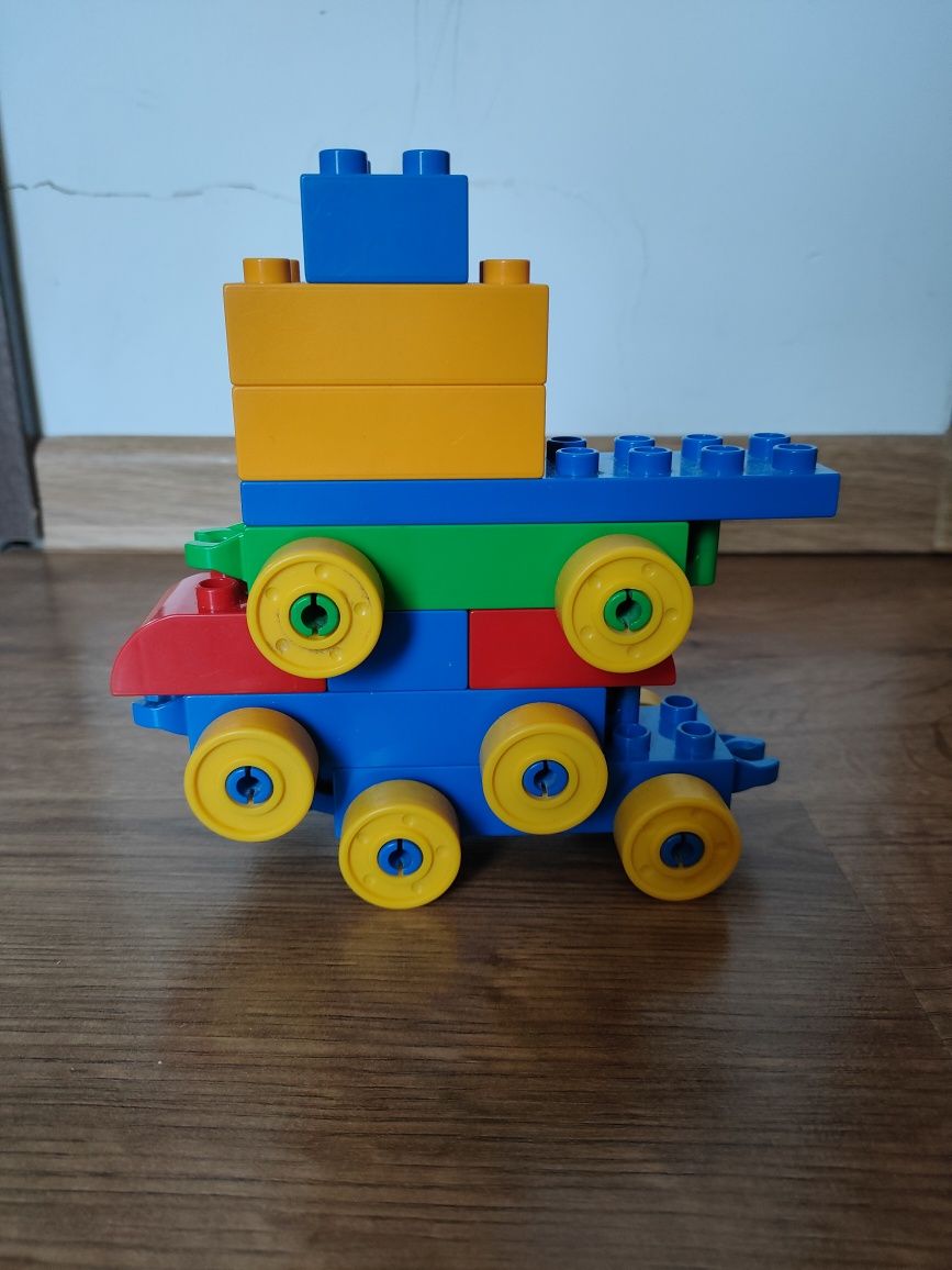 LEGO Duplo wagoniki ciuchcia