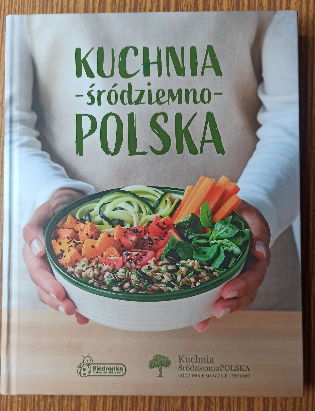 Książka Kuchnia śródziemno Polska.