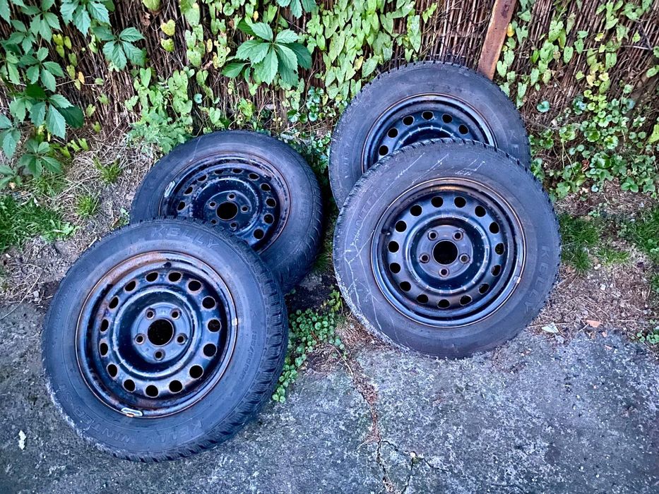 Opony zimowe Kelly 195/65/R15 91T, komplet: felgi Hyundai I30 kołpaki