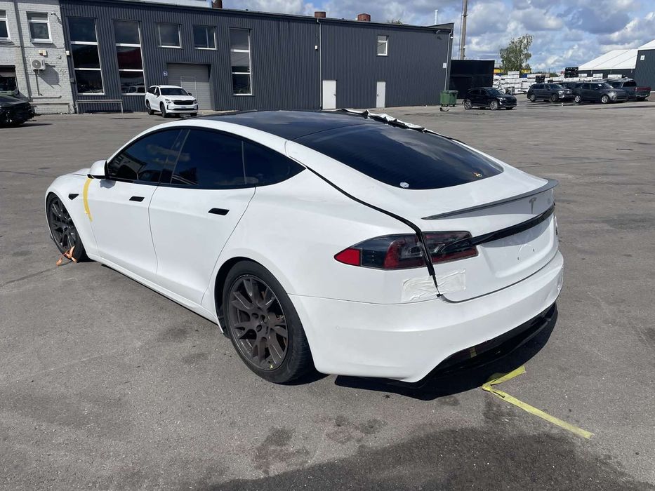 Розборка Tesla model S Plaid разборка ppsw запчастини запчасти капот