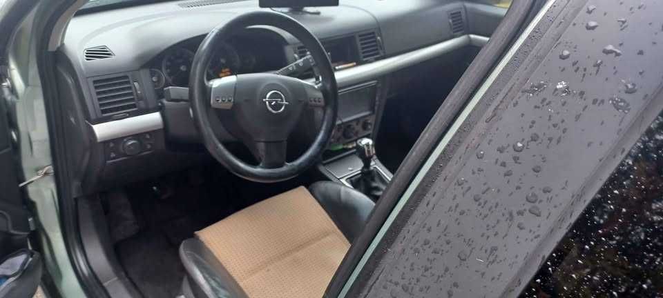 Sprzedam Opel Vactra C 1.8 GTS 2002r