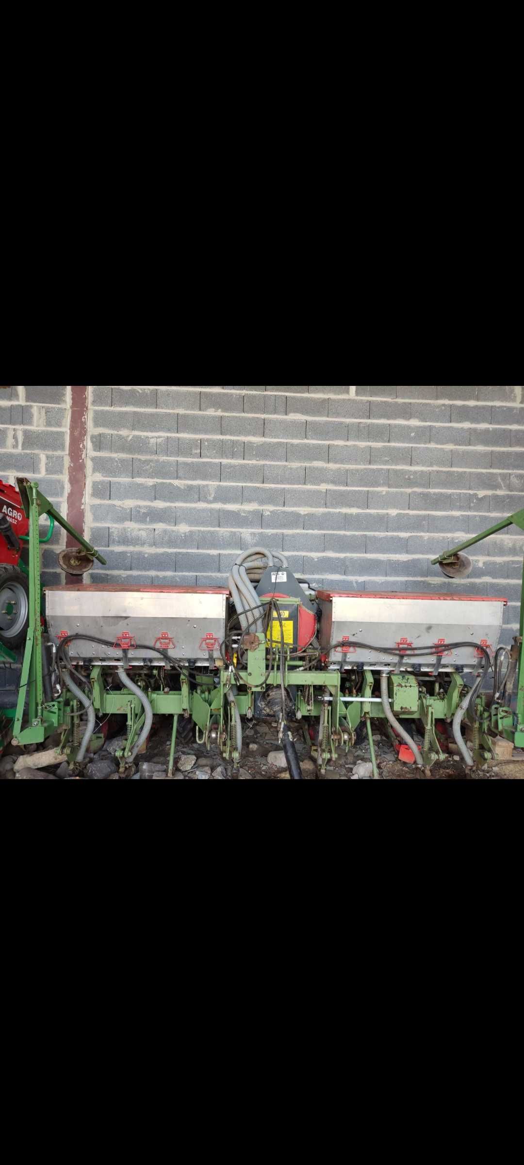 Siewnik pneumatyczny Kuhn Planter Nodet