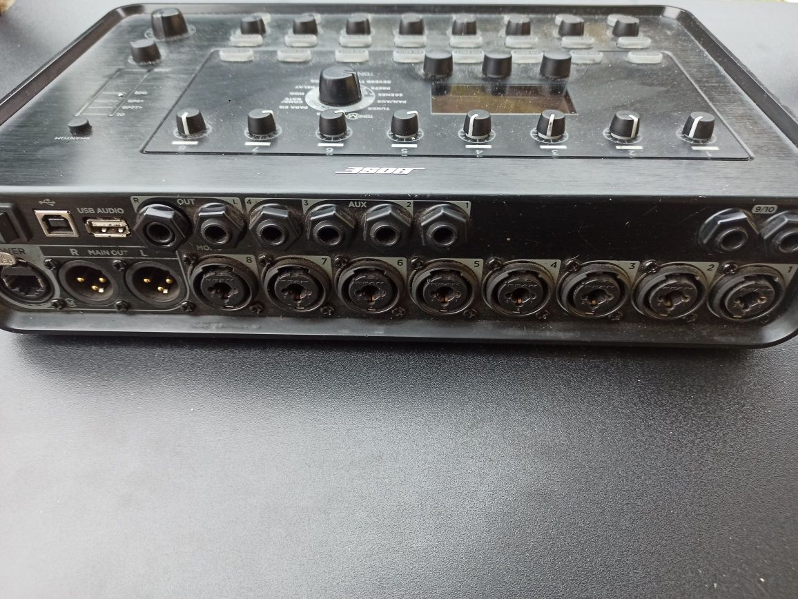 Mikser cyfrowy Bose T8s