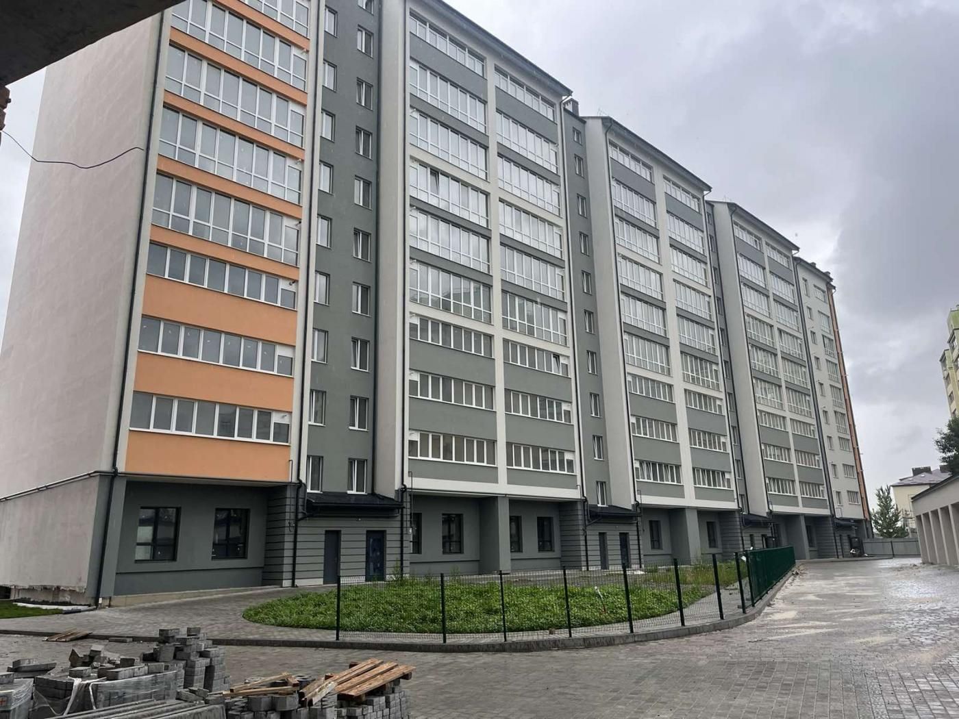Продаж 2кім.квартири,РОЗТЕРМІНУВАННЯ