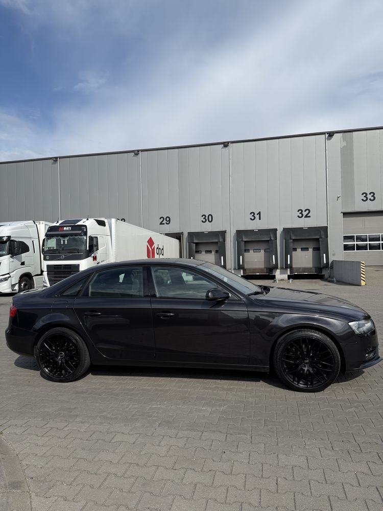 Audi a4 b8 sline LIFT 2.0TDI nie a5 a3