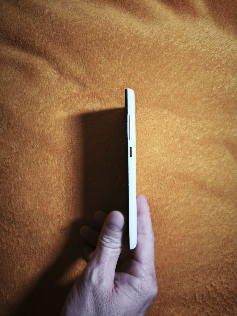 Смартфон Xiaomi Redmi 2