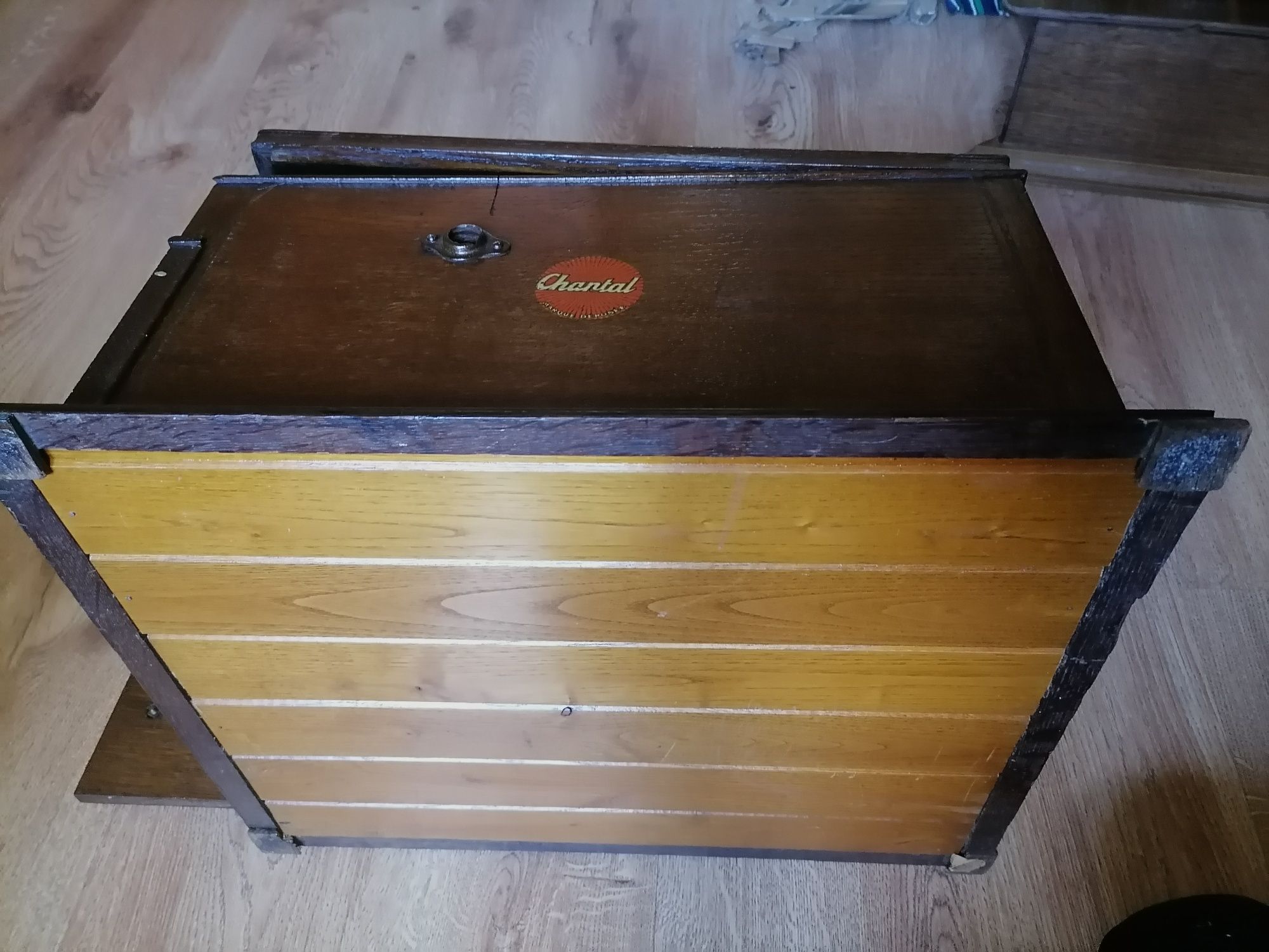 Stary unikatowy gramofon - patefon z lat 30 tych