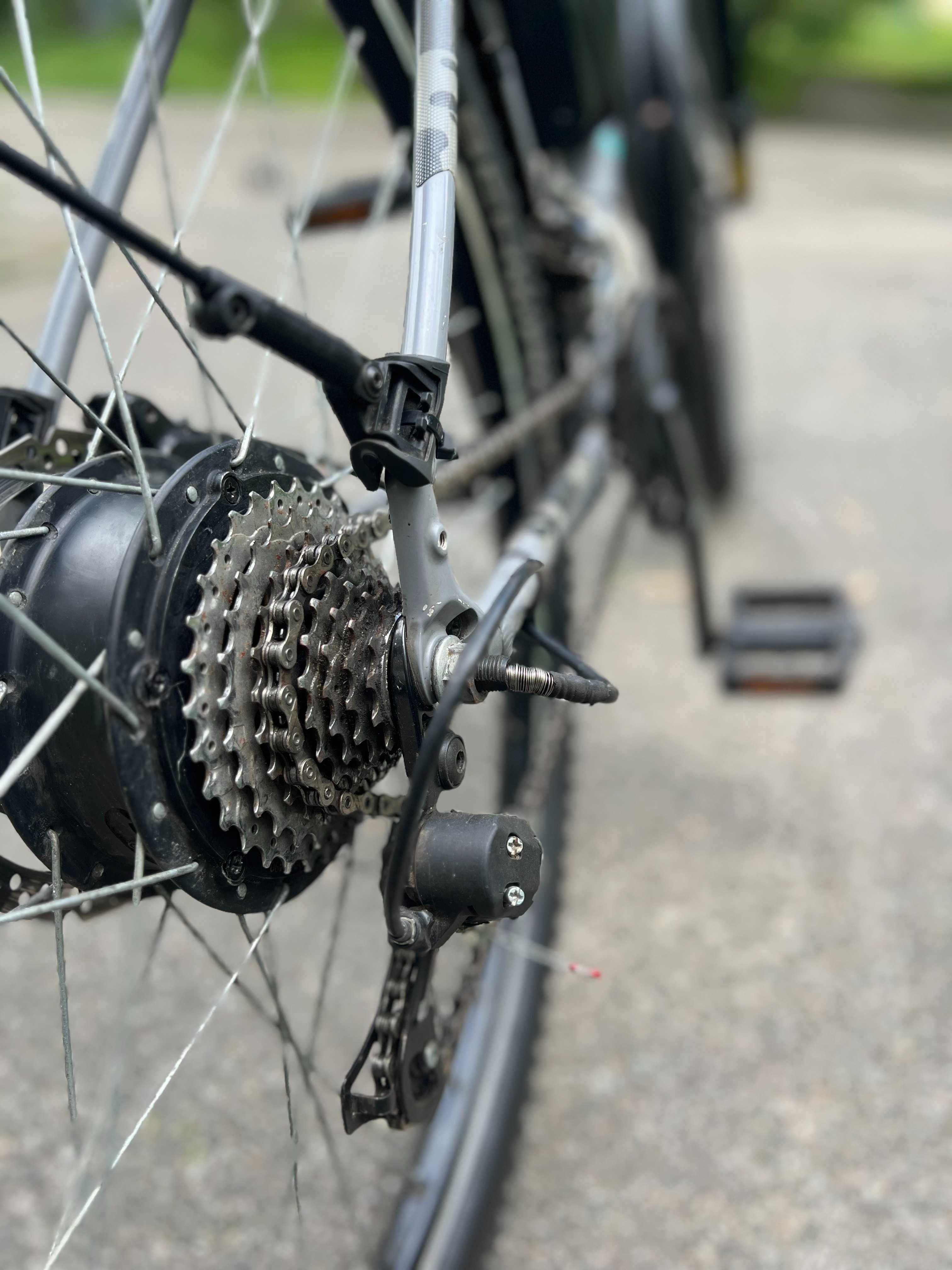 Электровелосипед SPECIALIZED 29", 500 Вт, аккумулятор 21 Ач