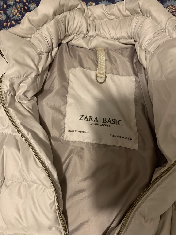 Пухова куртка Zara