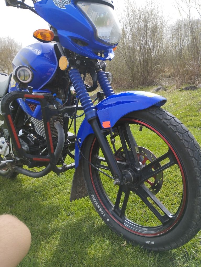 Продам мотоцикл Viper 150