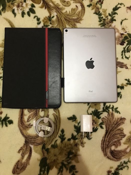 Айпад Про Все повністю працює