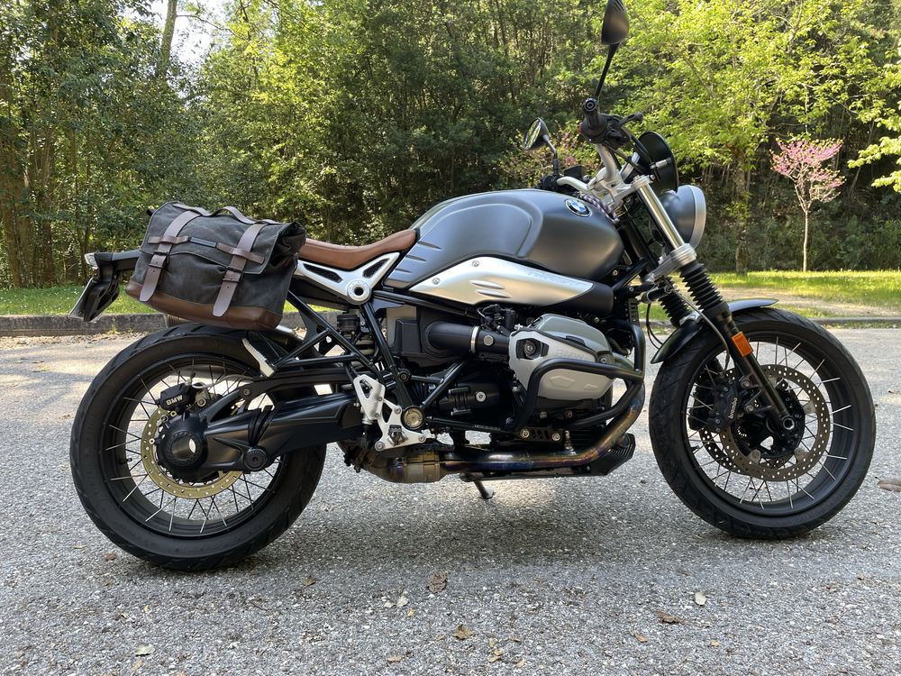 BMW nine T Scrambler