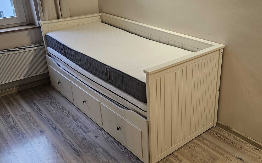 Łóżko IKEA HEMNES – białe – stan bardzo dobry