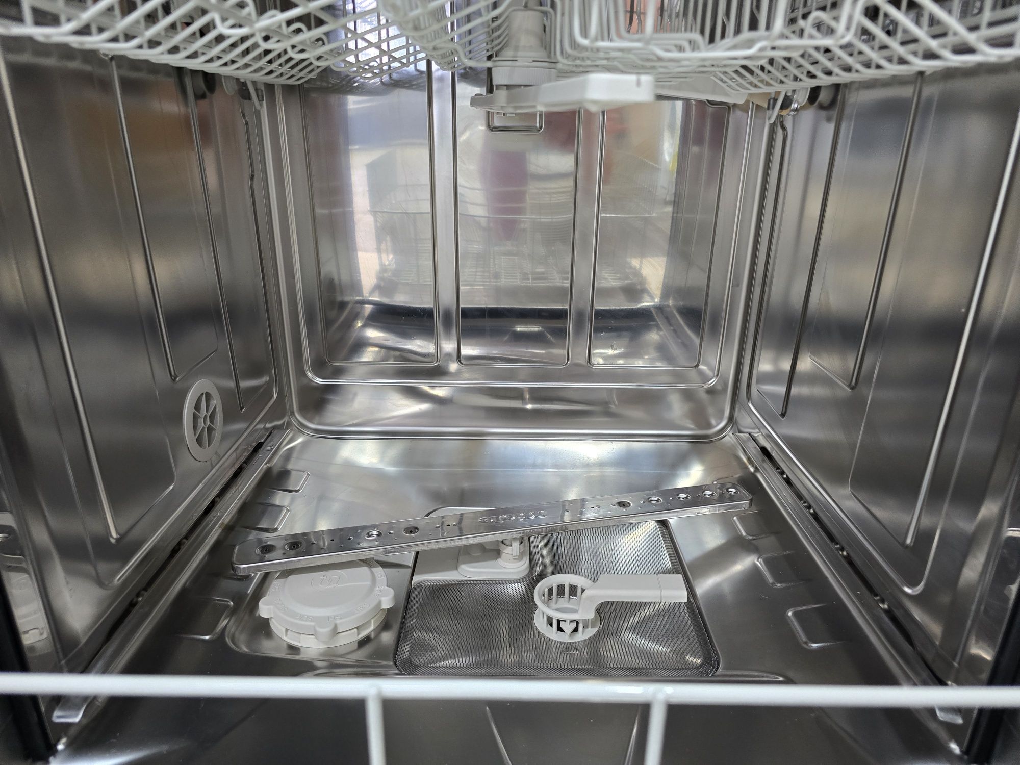 Вільностоящя Посудомийка Miele™️ G5000 Біла 2023р Сушка A+++