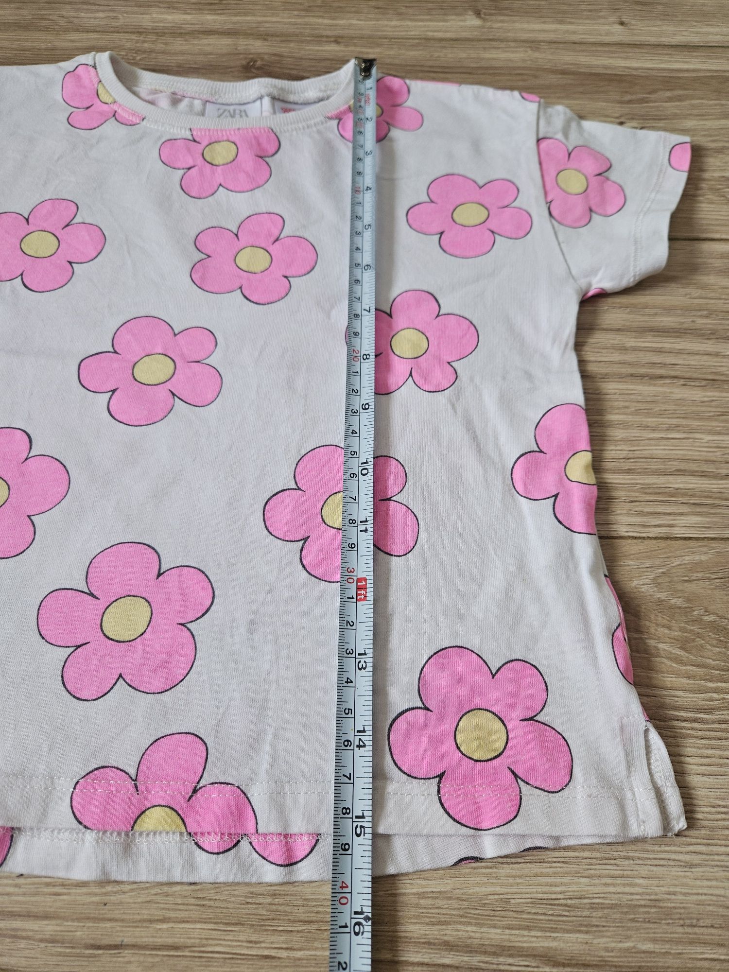 Koszulka t-shirt w kwiatki kwiatuszki różowe Zara r104