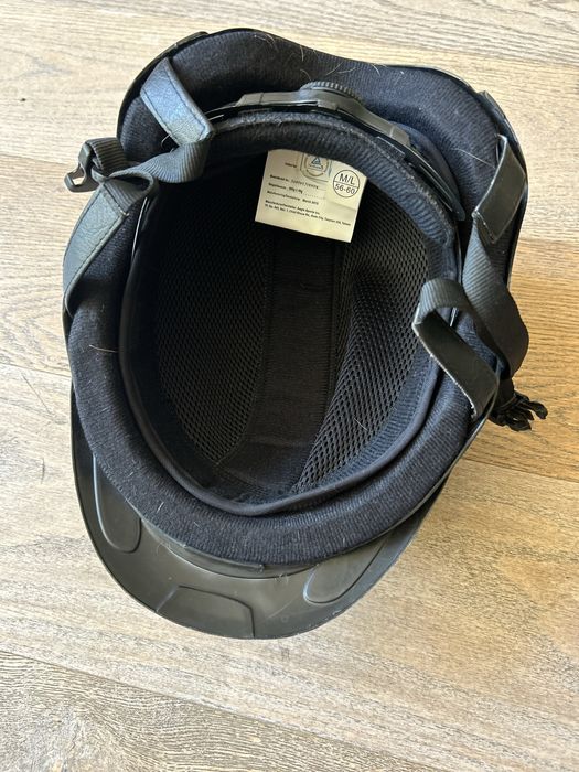 Toczek kask do jazdy konnej marki USG rozm. 56-60 cm