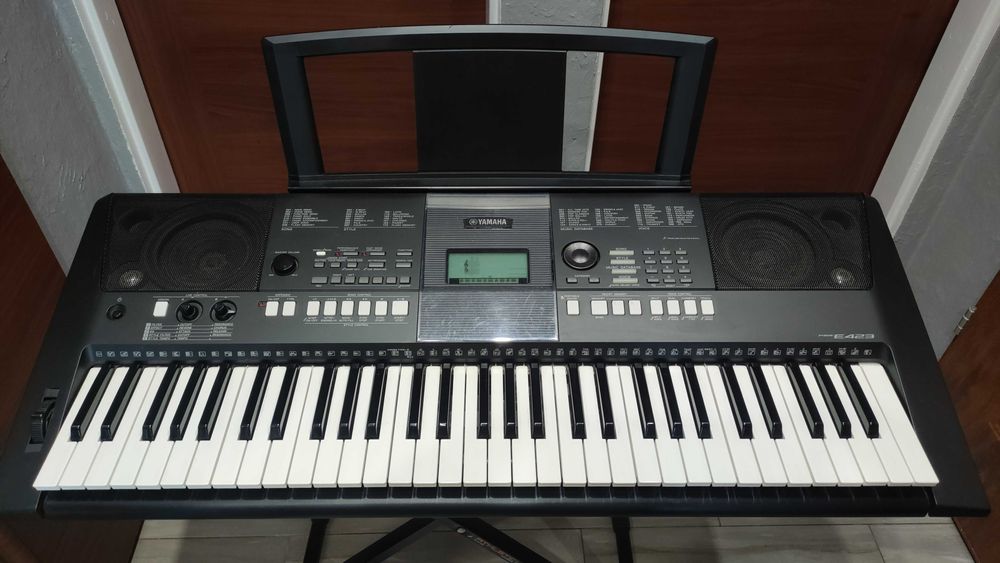 Keyboard Yamaha PSRE423