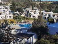 Apartamento T1 em Albufeira perto da Praia do Peneco com Piscinas