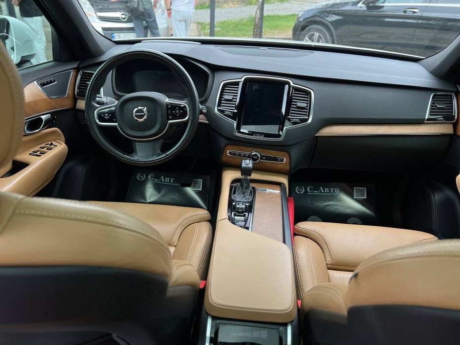 Volvo XC90  в кредит без авансу
