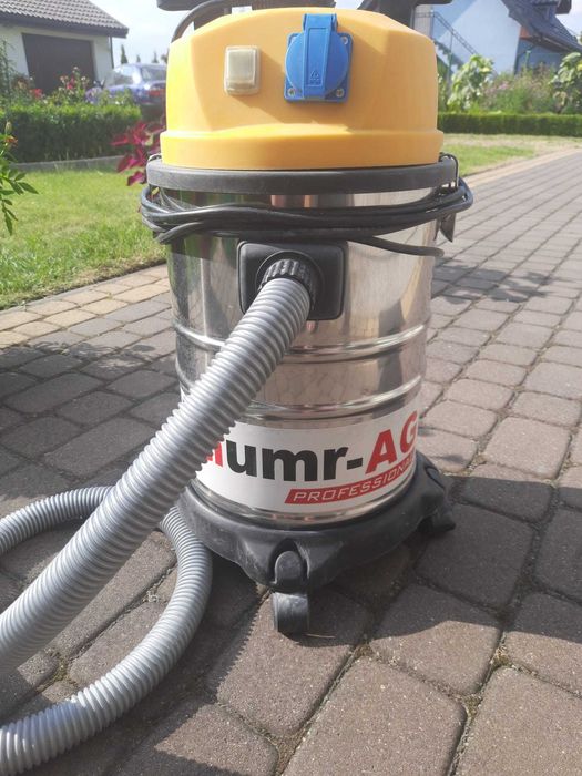 Odkurzacz przemysłowy BAUMR-AG mocny + akcesoria
