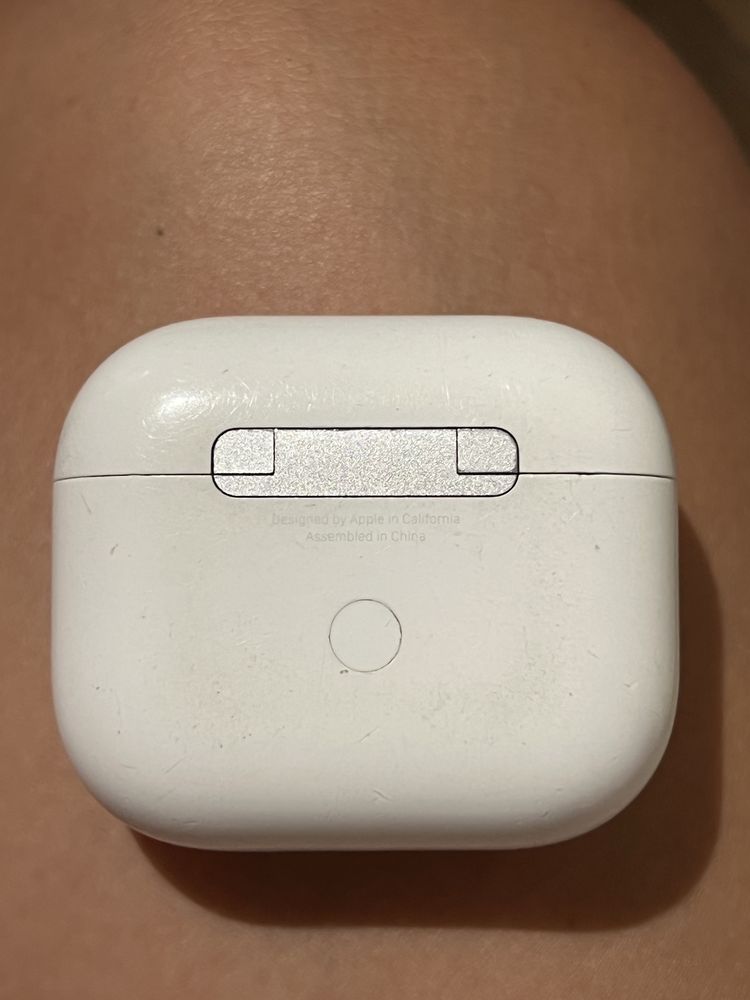 Caixa de carregamento lightning Airpods 3