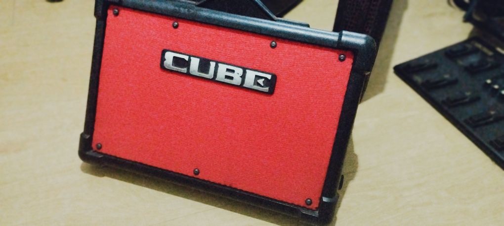Roland Cube Street EX