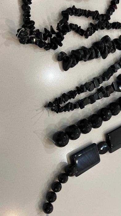 lote 269 pedras onix vários formatos facetadas - lisas