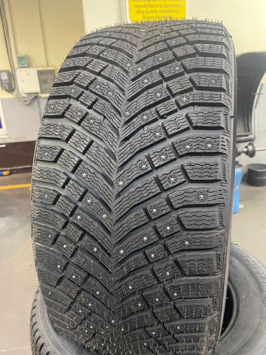 Шини зимові Michelin X-Ice North 4 SUV 295/40 R21 111Tшип(або під шип)