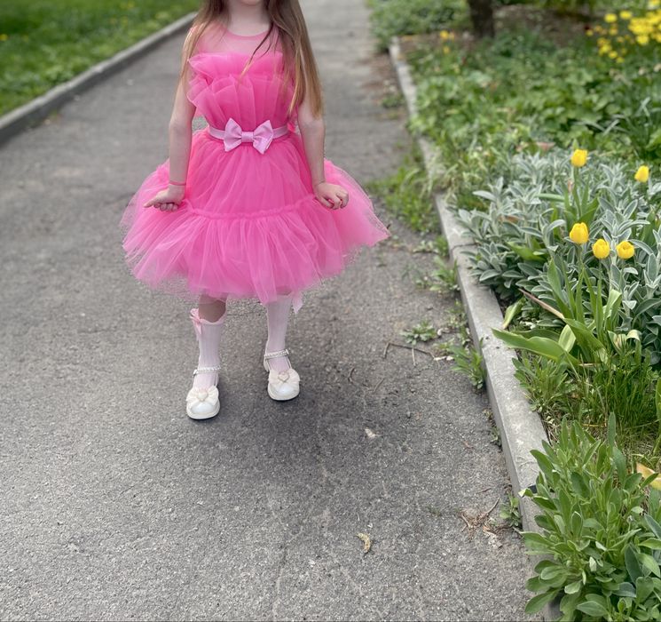 Сукня барбі  оренда