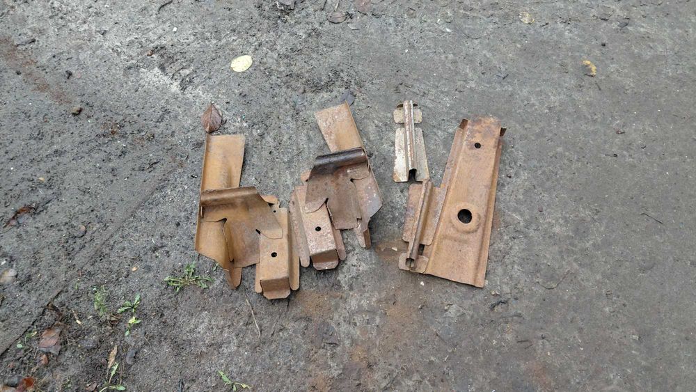 Піддомкратник передній ВАЗ 2101 - 07 (старого зразка)