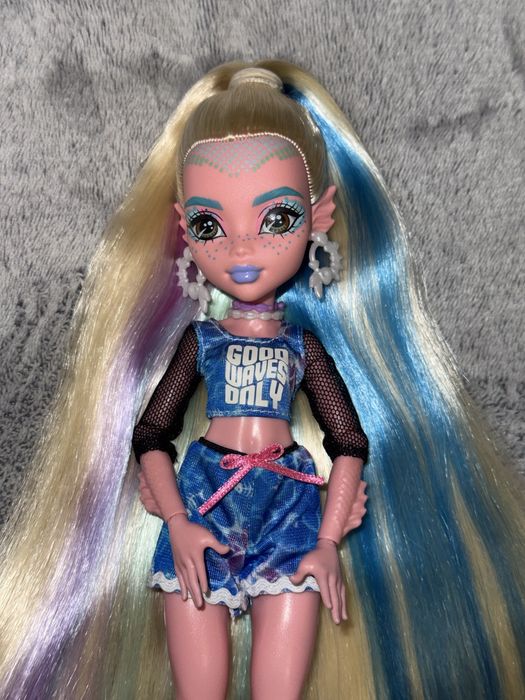 Монстер хай Лагуна