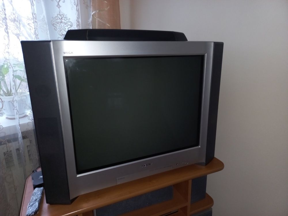 Телевизор Sony Trinitron KV-SR29M99K