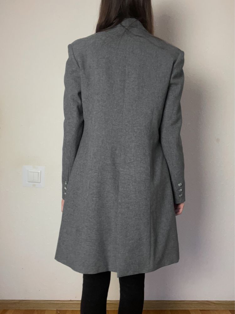 Сірий піджак/пальто