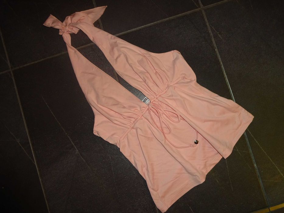 MORGAN DE TOI jasno różowa pastelowa bluzka wiązana na szyji top