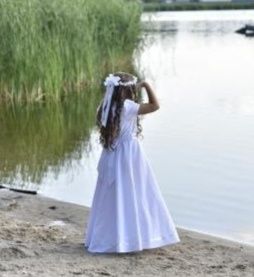 Sukienka alba komunijna na kole. 146-152 torebka