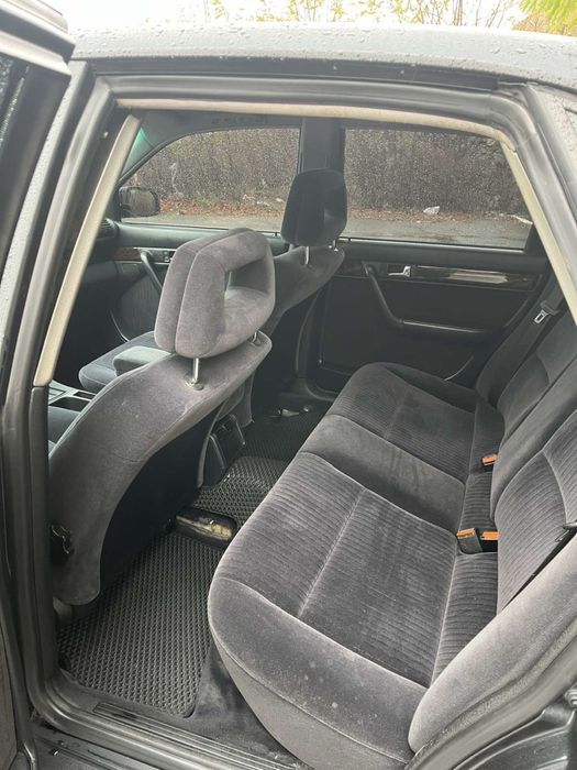 Продам в нормльному станы Audi 100