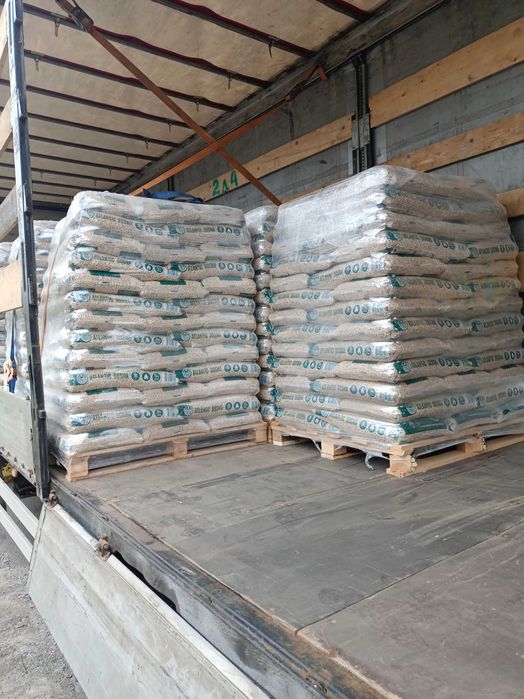 Atlantic Pellet Sosnowy Jasny Pellet z Dostawą do Twojego Domu