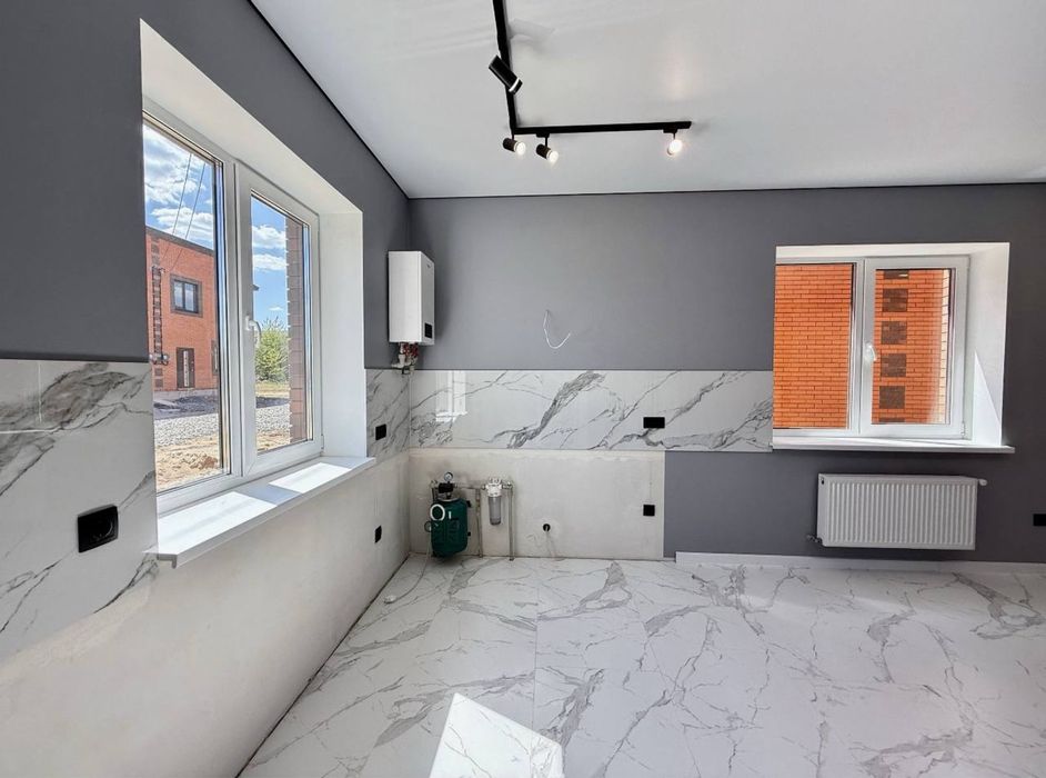 Продам таунхаус  з ремонтом ТОП ціна