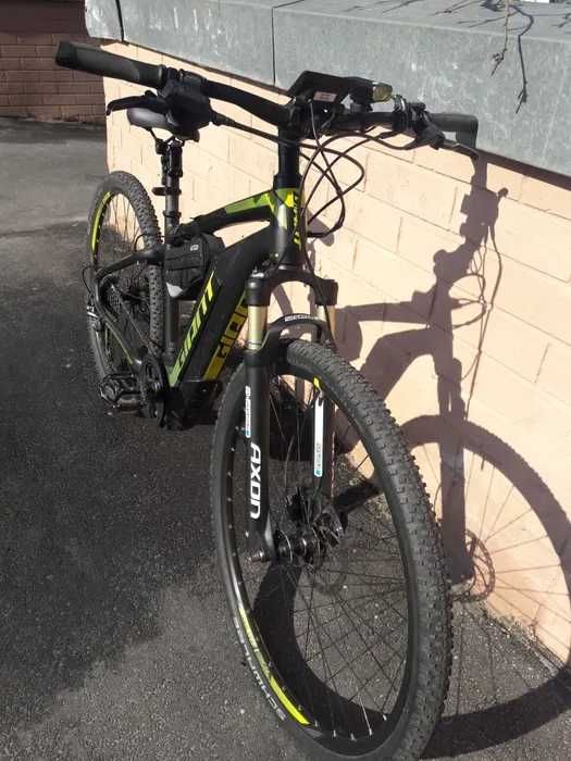 Электровелосипед Giant Explore