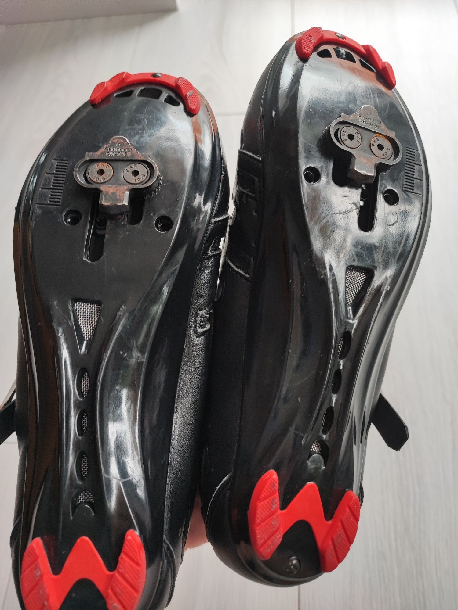 Damskie, wygodne buty na rower z blokami w super stanie